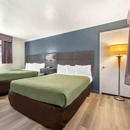 Econo Lodge Inn & Suites Heavenly Village Area South Lake Tahoe Bagian luar foto