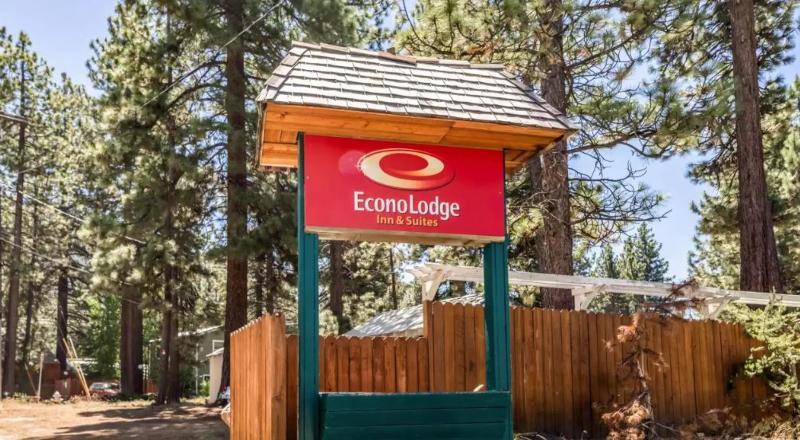 Econo Lodge Inn & Suites Heavenly Village Area South Lake Tahoe Bagian luar foto